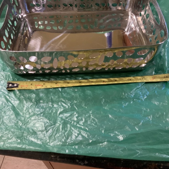 Delta Airlines First Class Stainless Steel Cut-Out Serving Basket Tray No.044207 - Picture 3 of 6